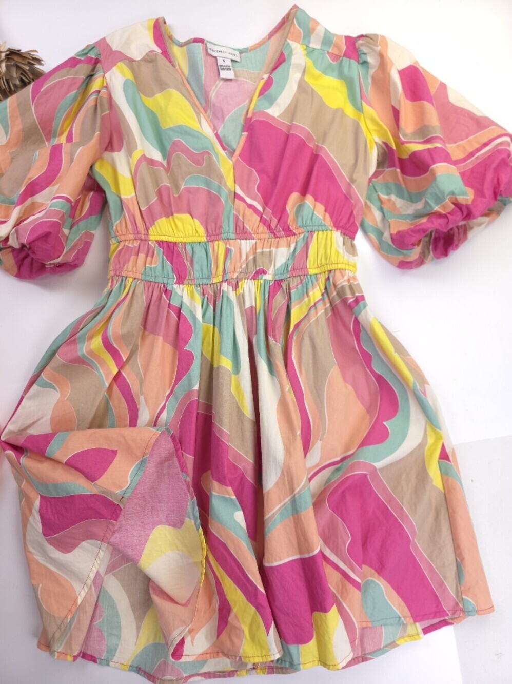 Sincerely Jules Colorful Swirl V-Neck Puff Sleeve Dress S - Picture 14 of 14